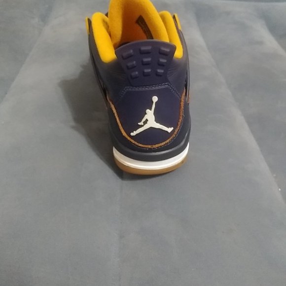 Jordan's - Picture 4 of 5